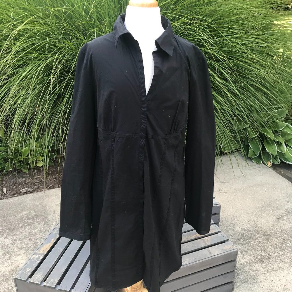 YUKA Long-Sleeved Shirt Dress-Length Tunic - Black - Size Medium
